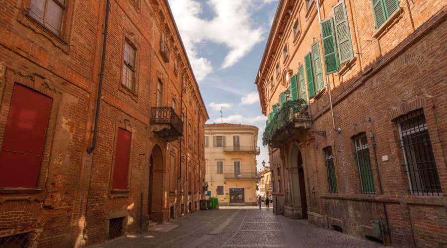 Nejlepší možnosti pronájmu aut ve Valenze